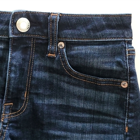 American Eagle Outfitters Super Stretch Shortie Shorts Dark Blue Denim Size 2 - Picture 3 of 12